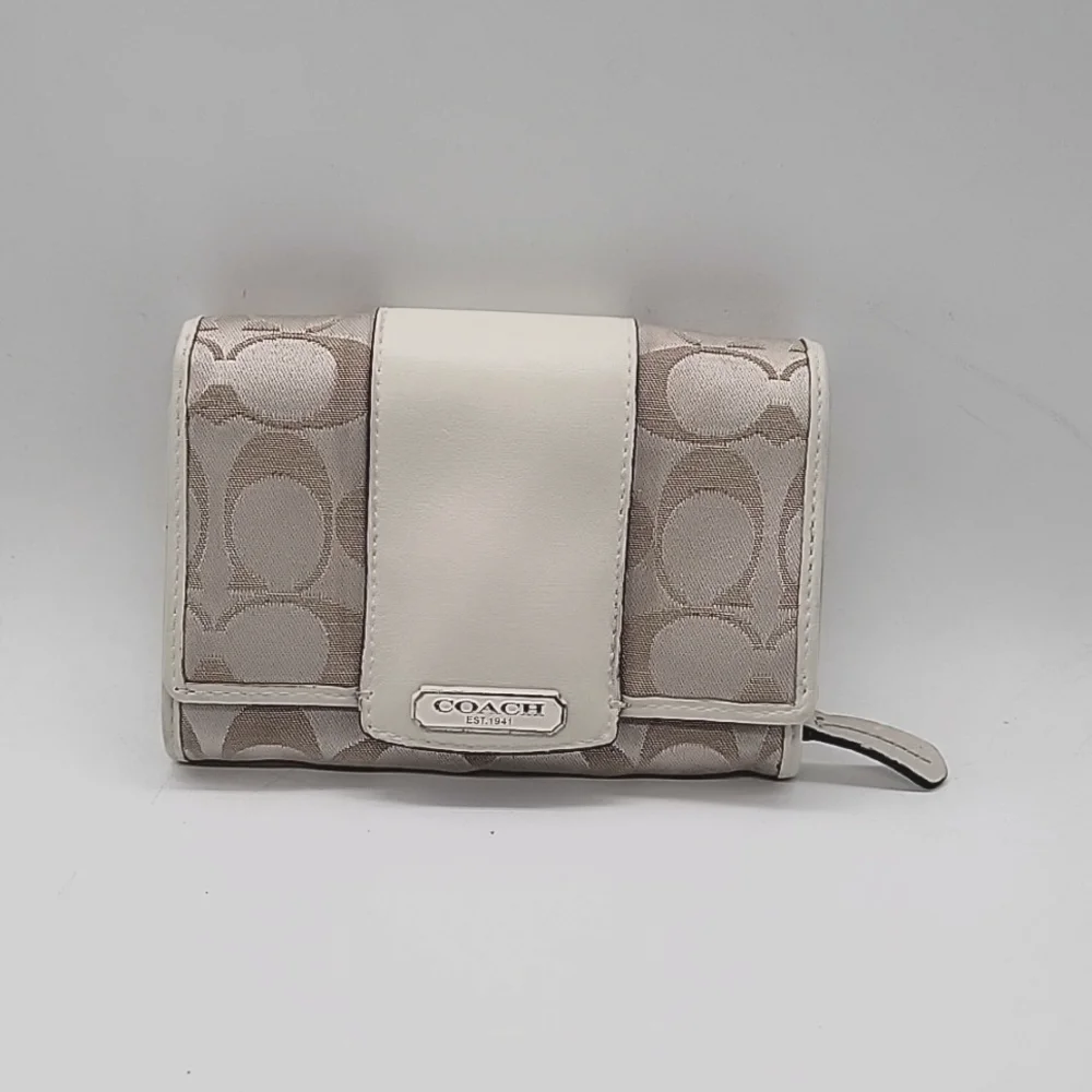 Coach Signature Canvas Leather Wallet